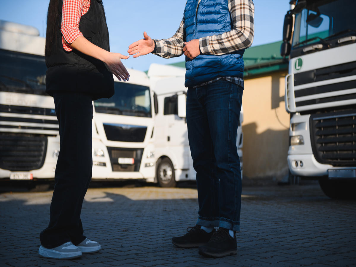 Szkolenie ze sprzedaży usług transportowych – jak zwiększyć skuteczność handlowców w TSL?